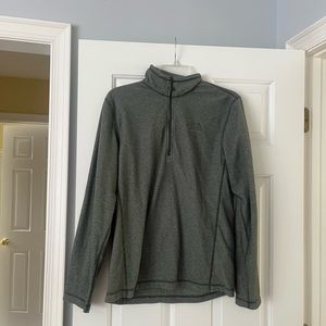 Men’s North Face Pull over